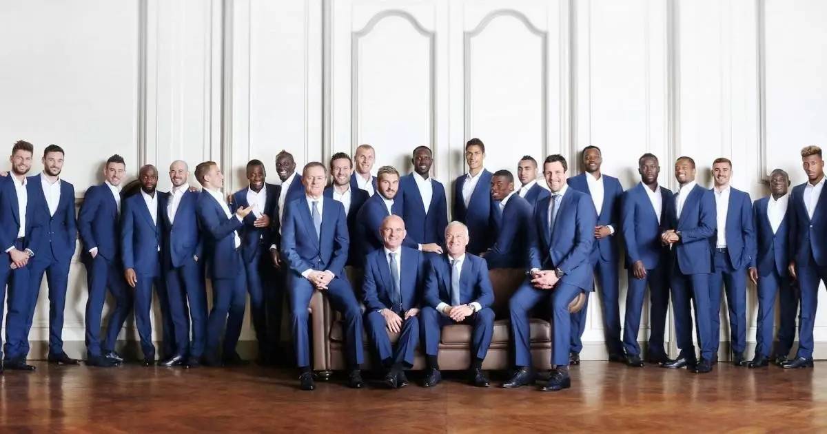 今晚半决赛！快来做一个时髦的伪球迷？