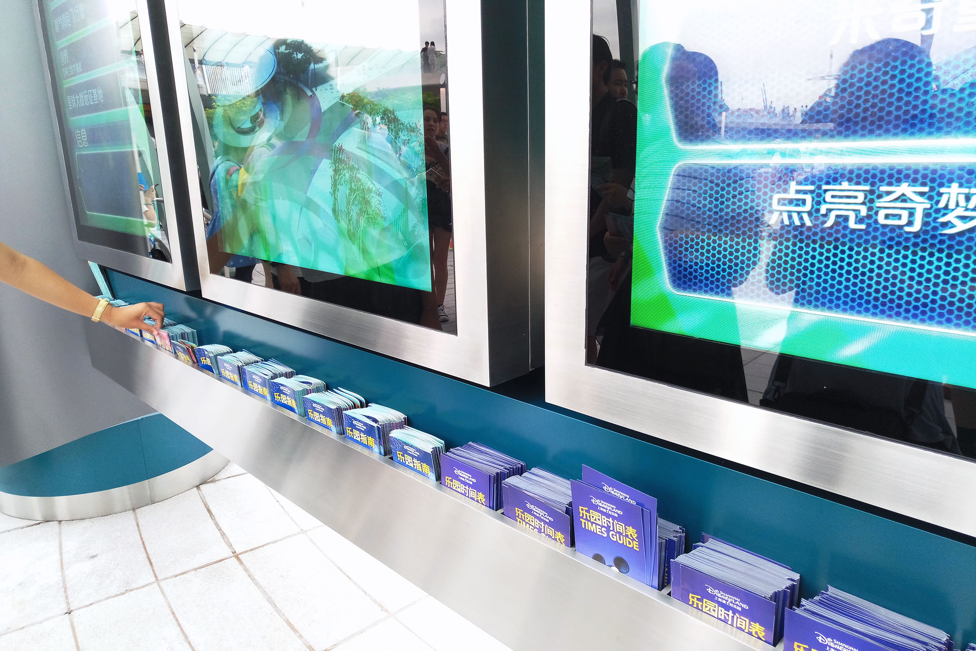 上海迪士尼好玩吗值得去吗,上海迪士尼一整天游玩攻略