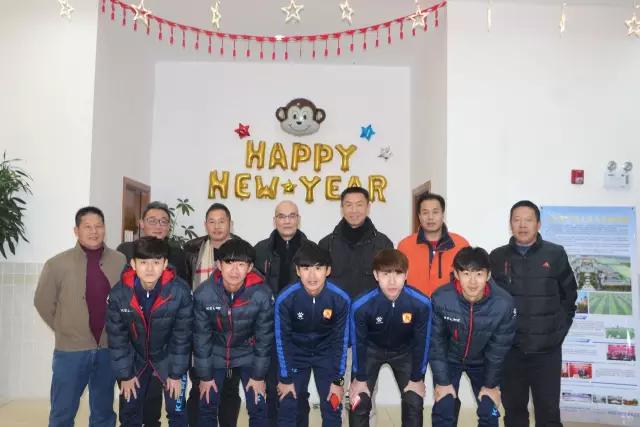 罗湖骄傲：足球小将超录取线61分考上清华！