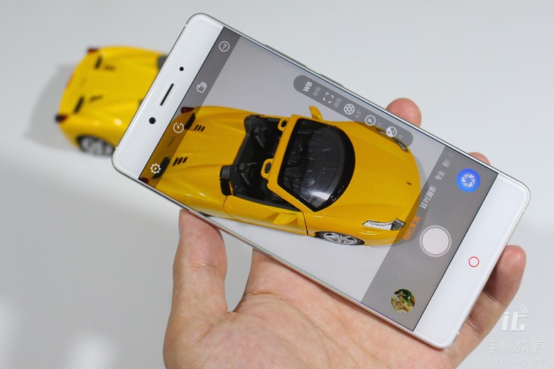 无边框手机努比亚z11,无边框手机真的好用吗