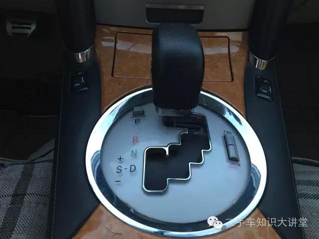 丰田锐志经历过几代,丰田锐志有哪些瑕疵