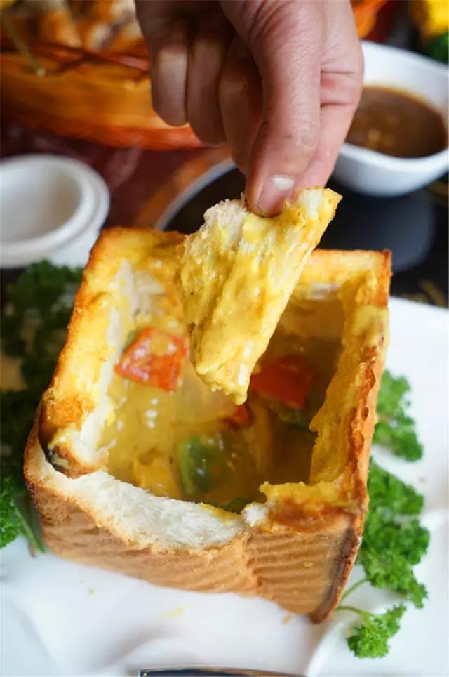 吃个饭感觉去了新加坡，在佛山我只服星州大椰！