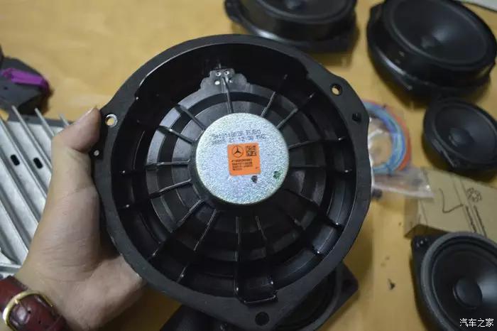 奔驰ML350安装哈曼卡顿音响分享