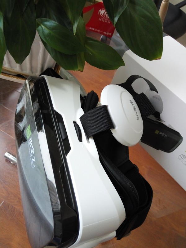 vr上下和左右哪个好,小宅z4和xbox哪个值得入手