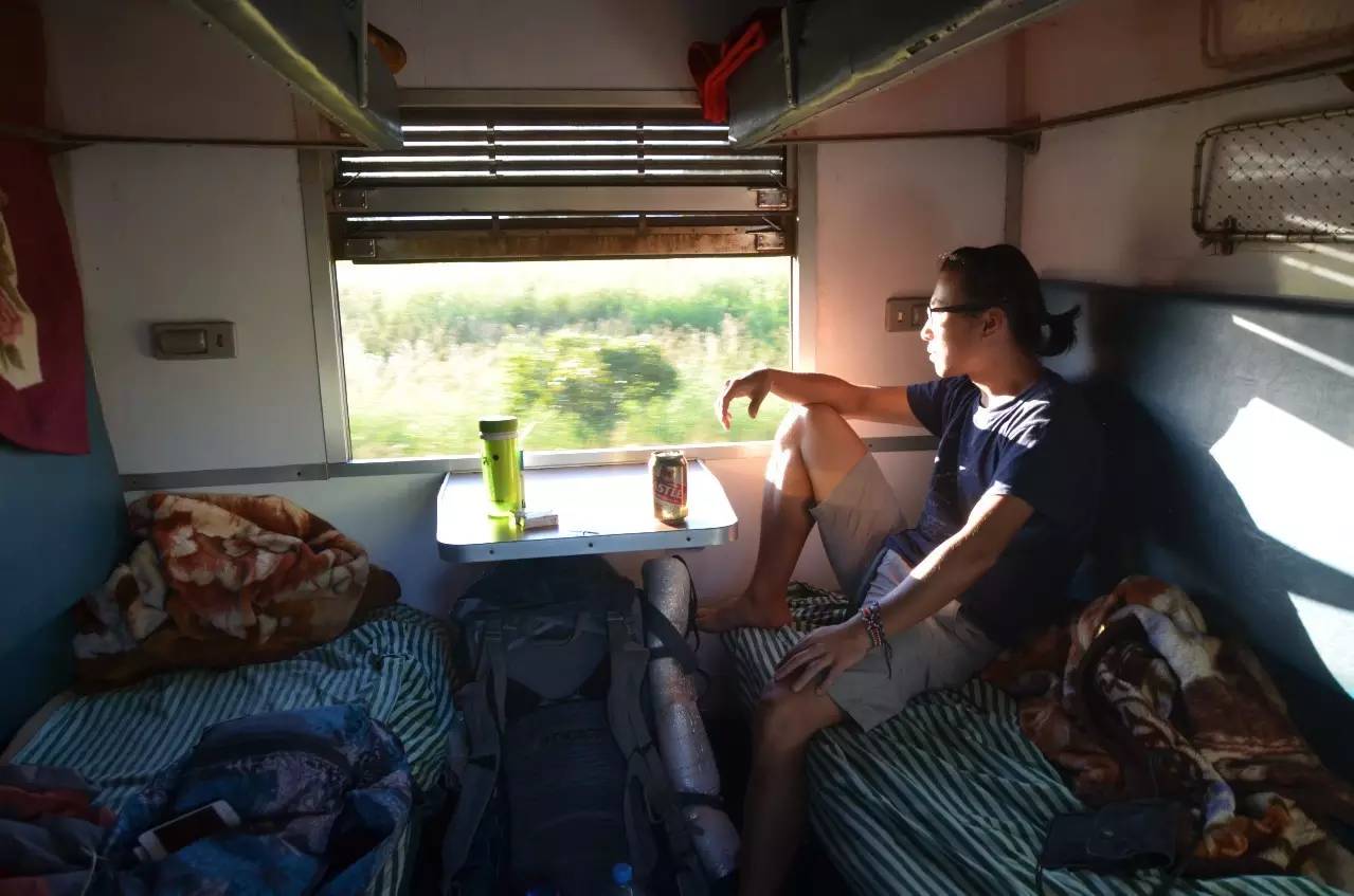 一个陕西汉子花7万元环游地球1圈，还带回一个美国女友！