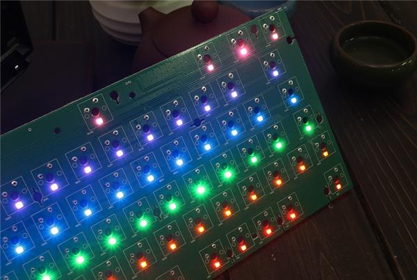 e元素键盘z686怎么样,e元素z727键盘评测