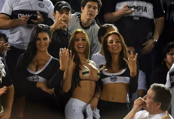 欧洲杯恋爱段子,女人预测欧洲杯段子视频