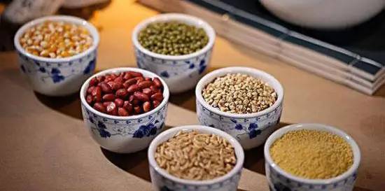 粉碎艾滋病的谣言,粉碎谣言谣言止于智者