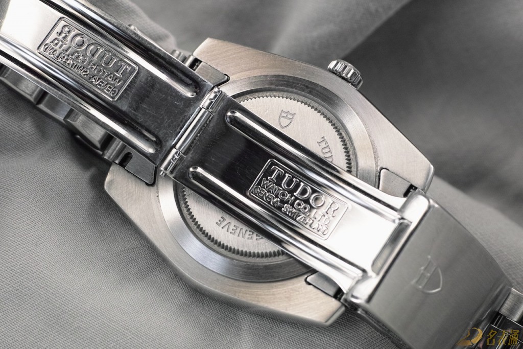 帝舵经典系列41mm值得入手吗,一万多的帝舵哪个系列最值得入手