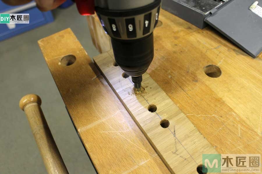 木工做酒柜红酒倒挂架,自做红酒杯倒挂架