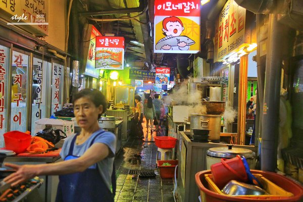 来首尔必买的东西,来韩国首尔这些店一定要逛