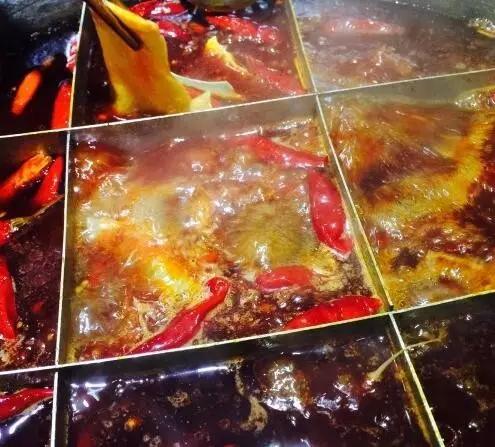 同样一家店，别人排成“葛优瘫”，我们吃到嗨翻天！