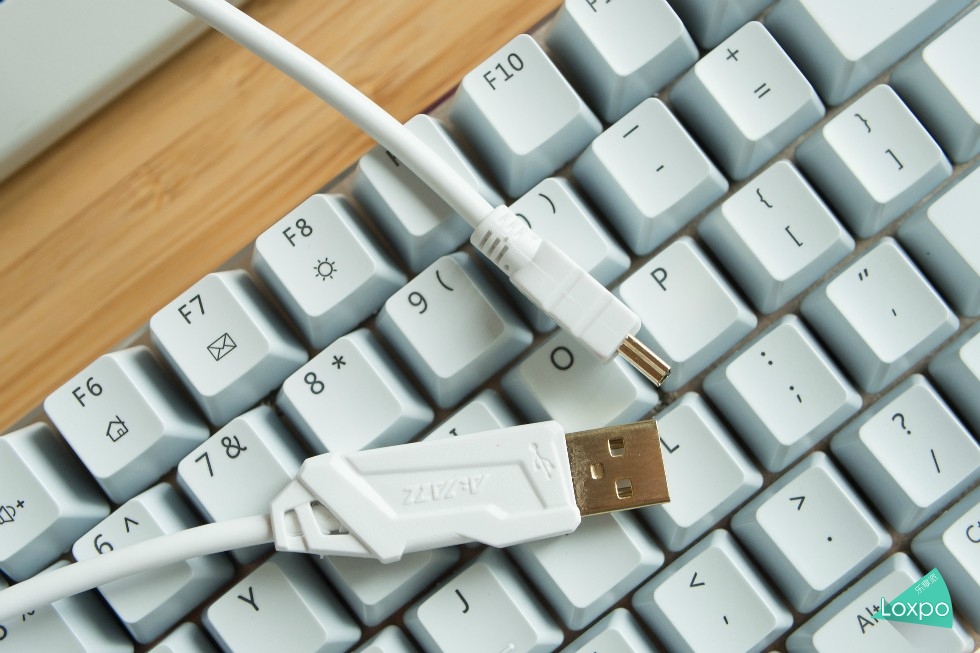 黑爵键盘ak33s,黑爵ak33黑轴测评