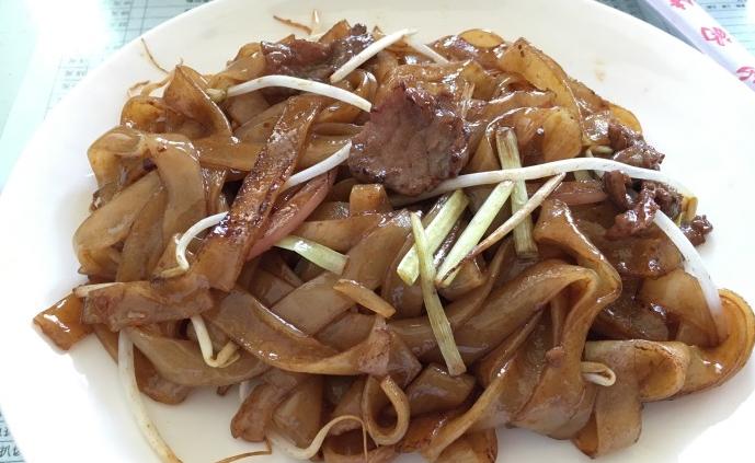 昆明的正宗广东肠粉,昆明肠粉最有名气的小吃