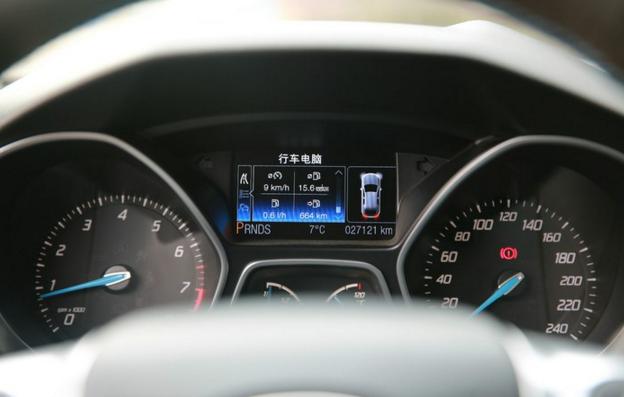 选择就不后悔的经典语录,一三款经典福克斯用车感受