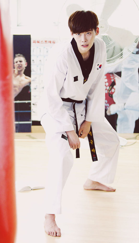 李钟硕玄彬宋仲基,金宇彬宋仲基