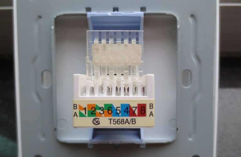 怎么安装网线水晶插座,如何自己更换网线接口插座