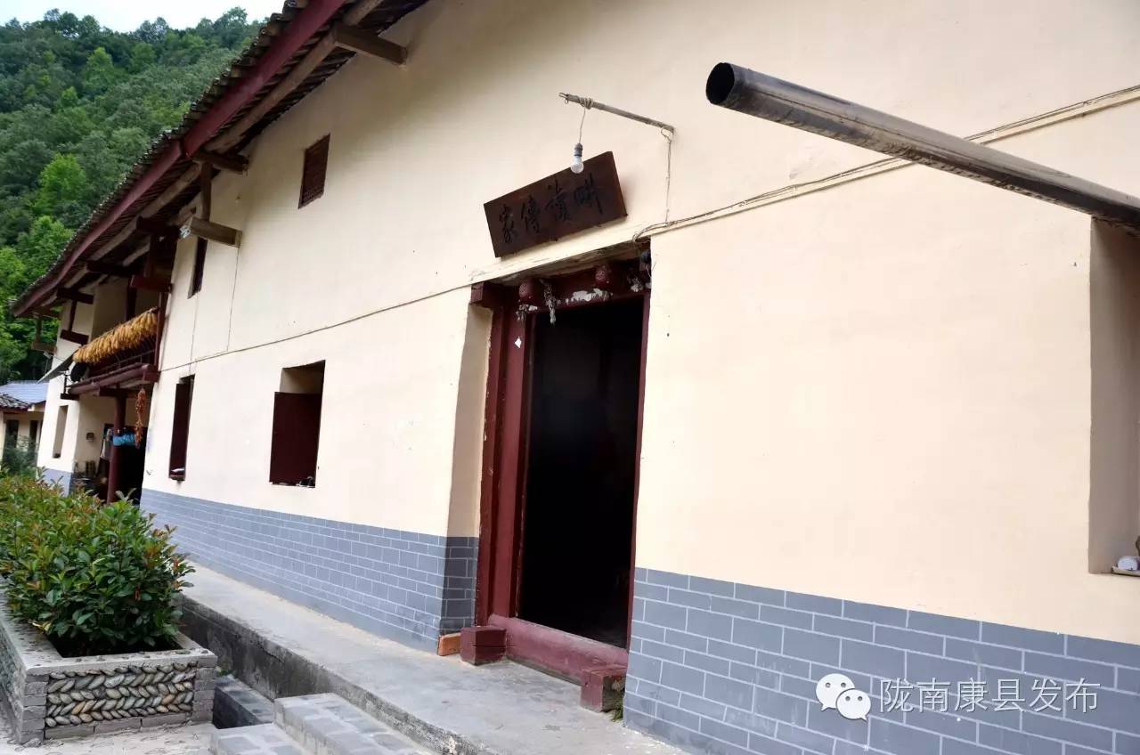 古村焕新颜，乡愁留心间