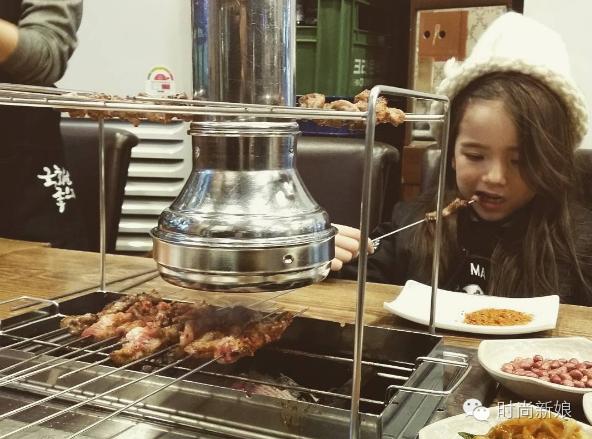 英韩混血小麻豆Louie：长得漂亮不是我的错