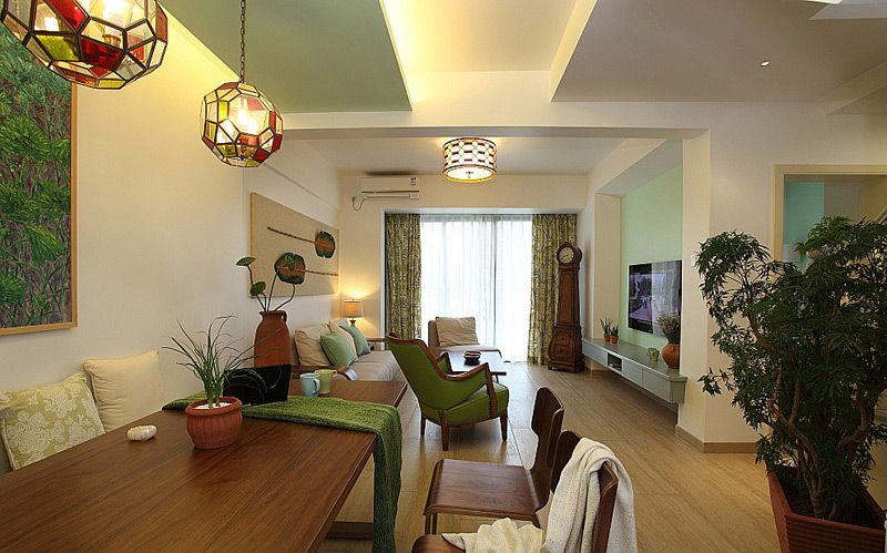 小户型轻奢风套内67平方三房两卫,繁华都市中的一处静谧