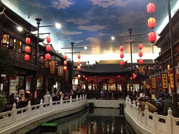 鼓楼夜市和西司夜市分别在哪,鼓楼夜市和西司夜市哪个好