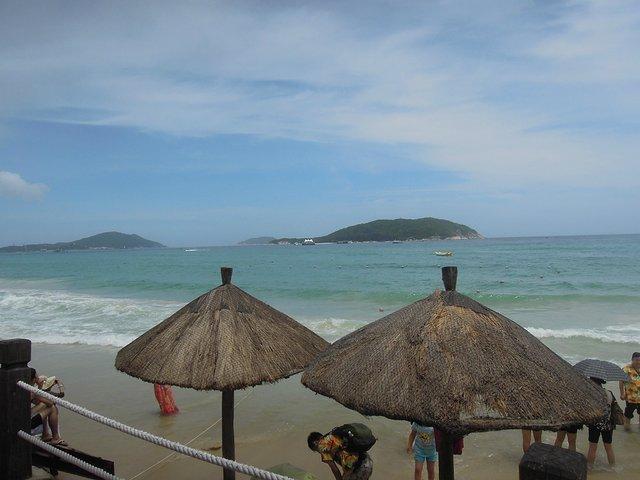 三亚天海一色演唱会,三亚亚龙湾一线海景复式