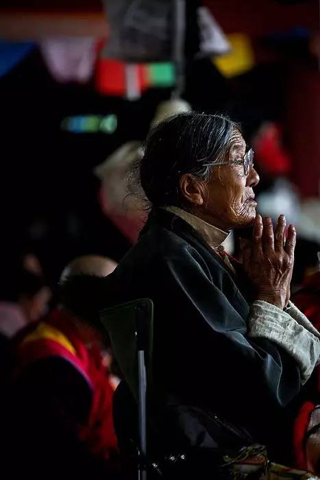 世界这么大我想去看看,世界这么大我想自己去看看