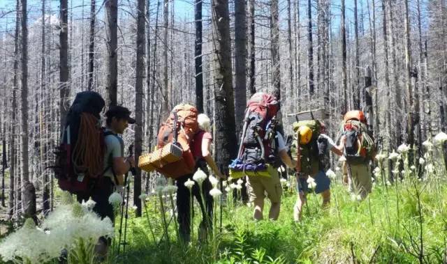 最专业的户外背包选购及使用指南，不服来辩