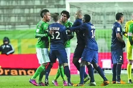 踢球的人能有什么坏心思呢,踢球不只是踢球还有人情世故