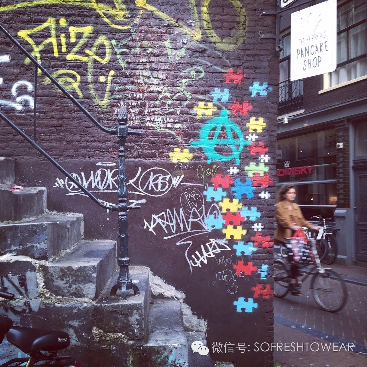 一块钱时尚套装,专柜秀场包包几百块就能买到