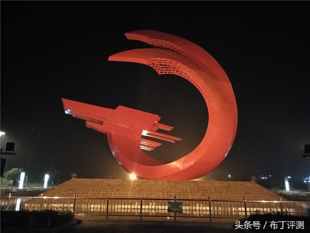 vivox71600万柔光双摄,vivox7拍照效果