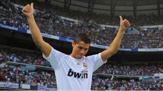 足球最高身价第一名c罗,足坛十大转会费c罗