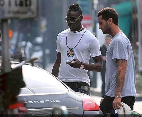 足球巴洛特利,足球大人物巴洛特利