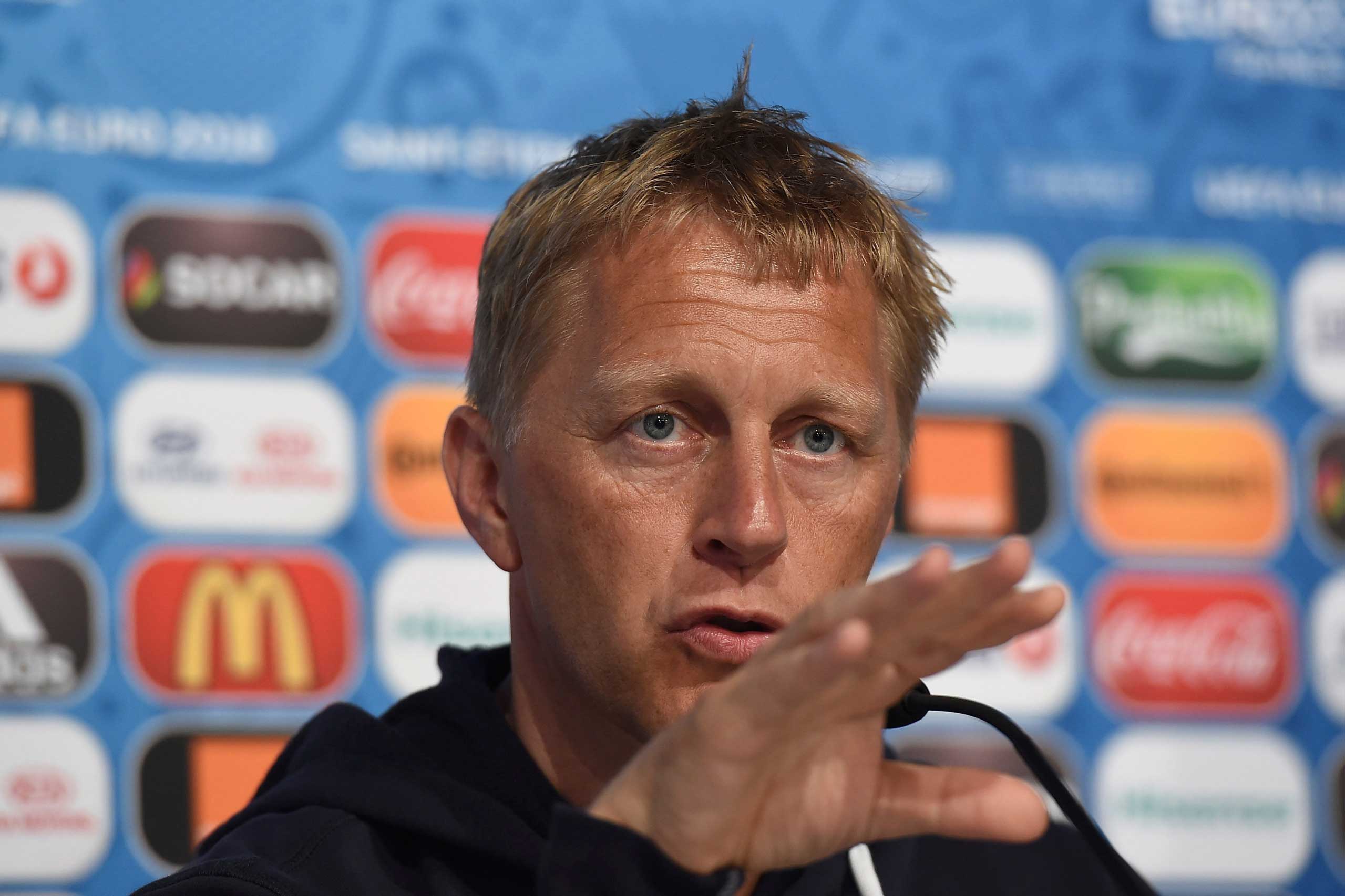 中国足球有去踢世界杯吗,中国足球该学谁