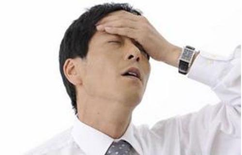 脑血栓以后为什么打哈欠手脚会动,老是打哈欠是中风前兆吗