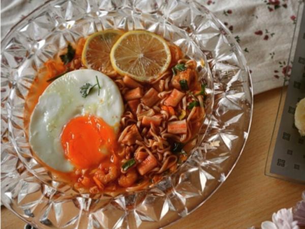 深夜饿了怎么办解馋,深夜饿了点外卖