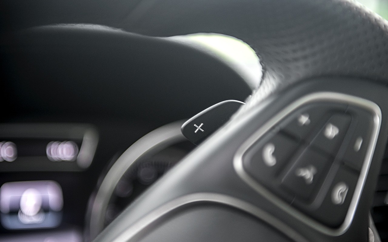 2022款奔驰gle450试驾视频,2024款奔驰gle400试驾测评