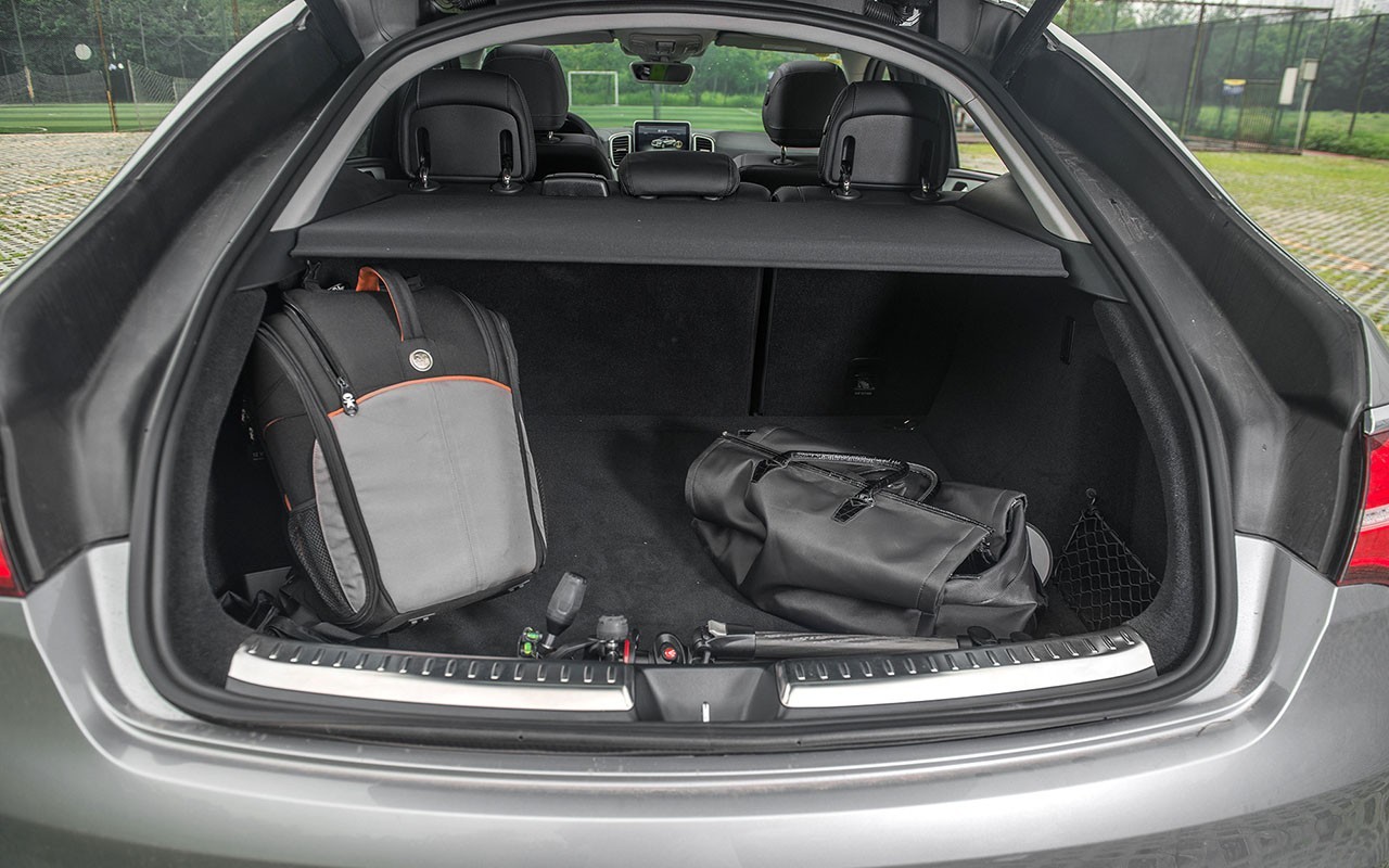 2022款奔驰gle450试驾视频,2024款奔驰gle400试驾测评