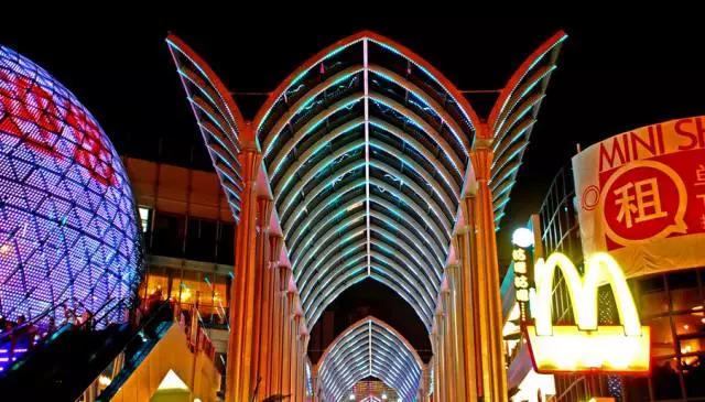 武汉一夜之间白了头,这回终于有得玩了!