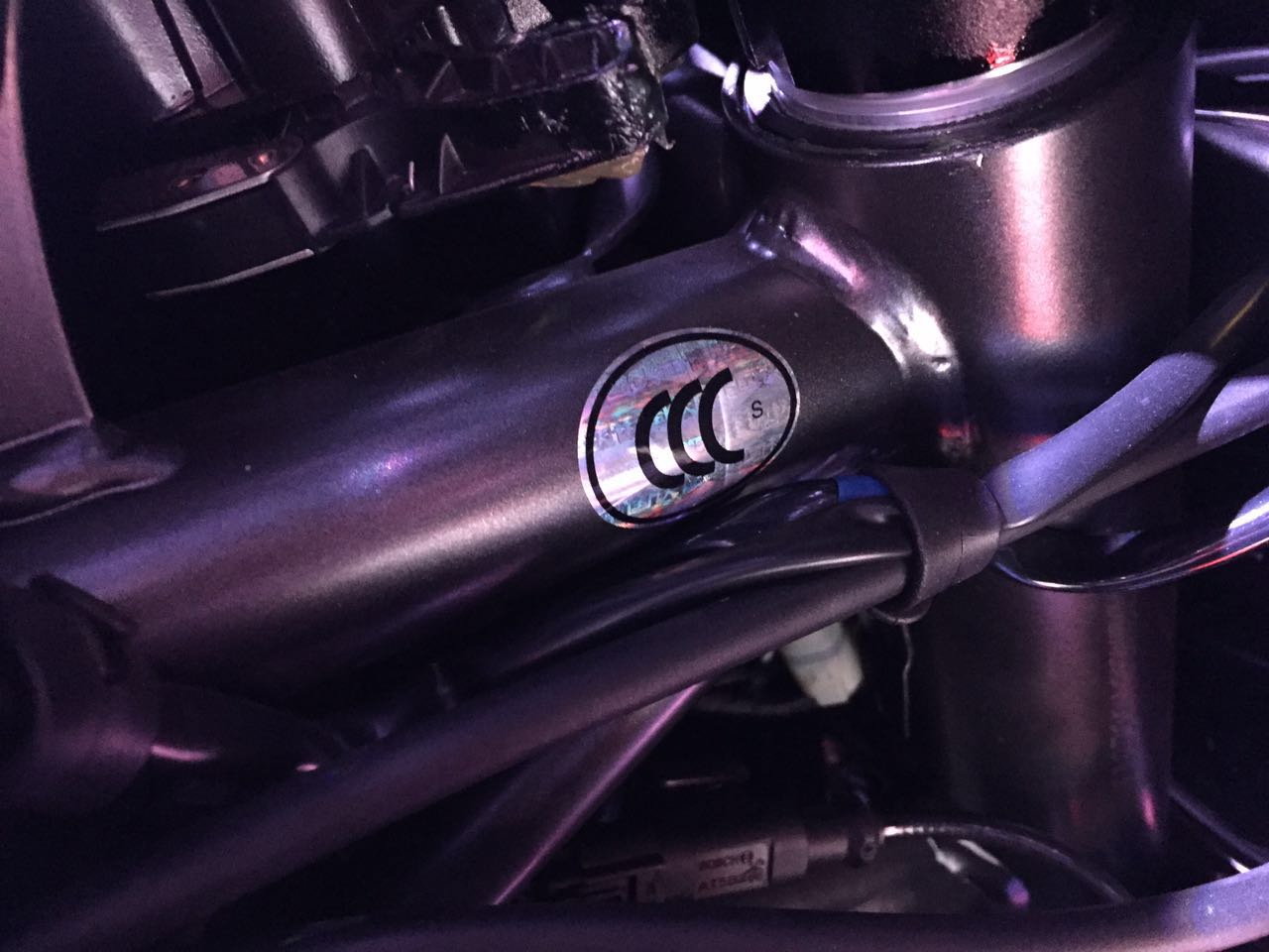 数百名杜卡迪车主齐聚北京，新款杜卡迪魔鬼Carbon现身