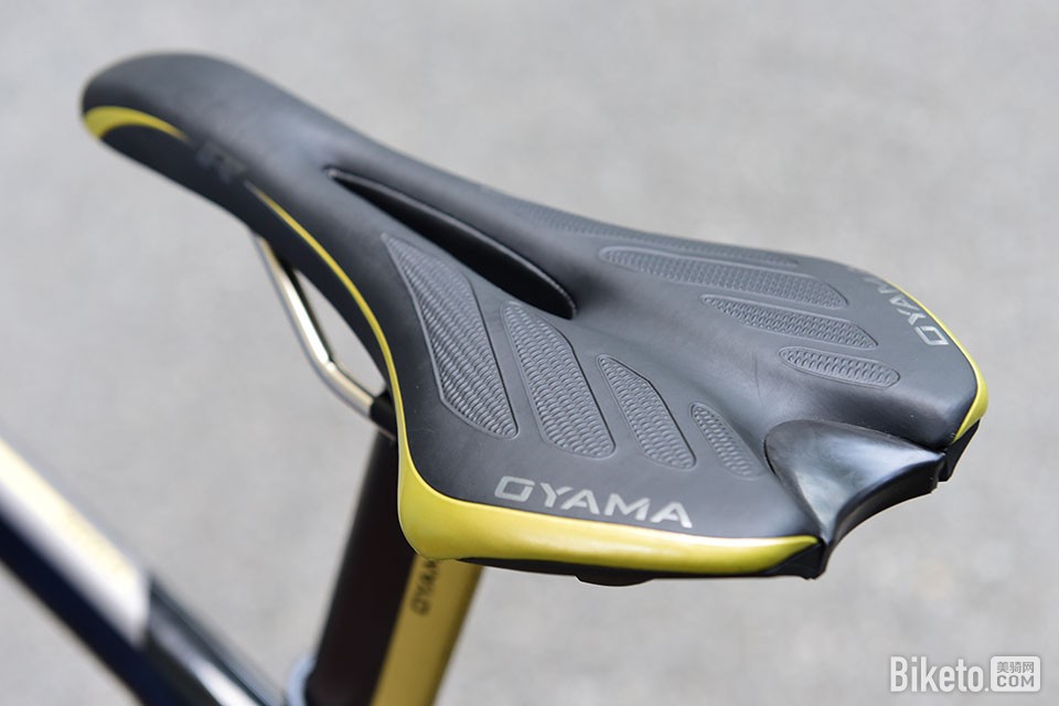 动感新主张欧亚马SPARKADV2评测