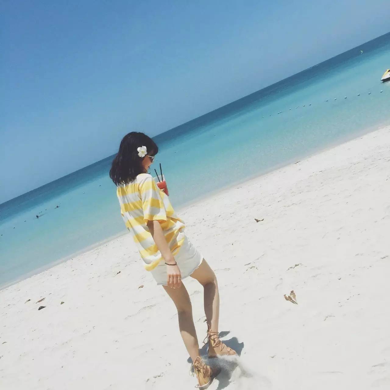 网红卖的衣服都是假的怎么回事,网红卖假货衣服