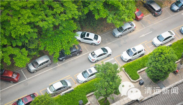 有车位，业主不买，开发商只卖不租——清远车位库存高企下的“拉锯战”