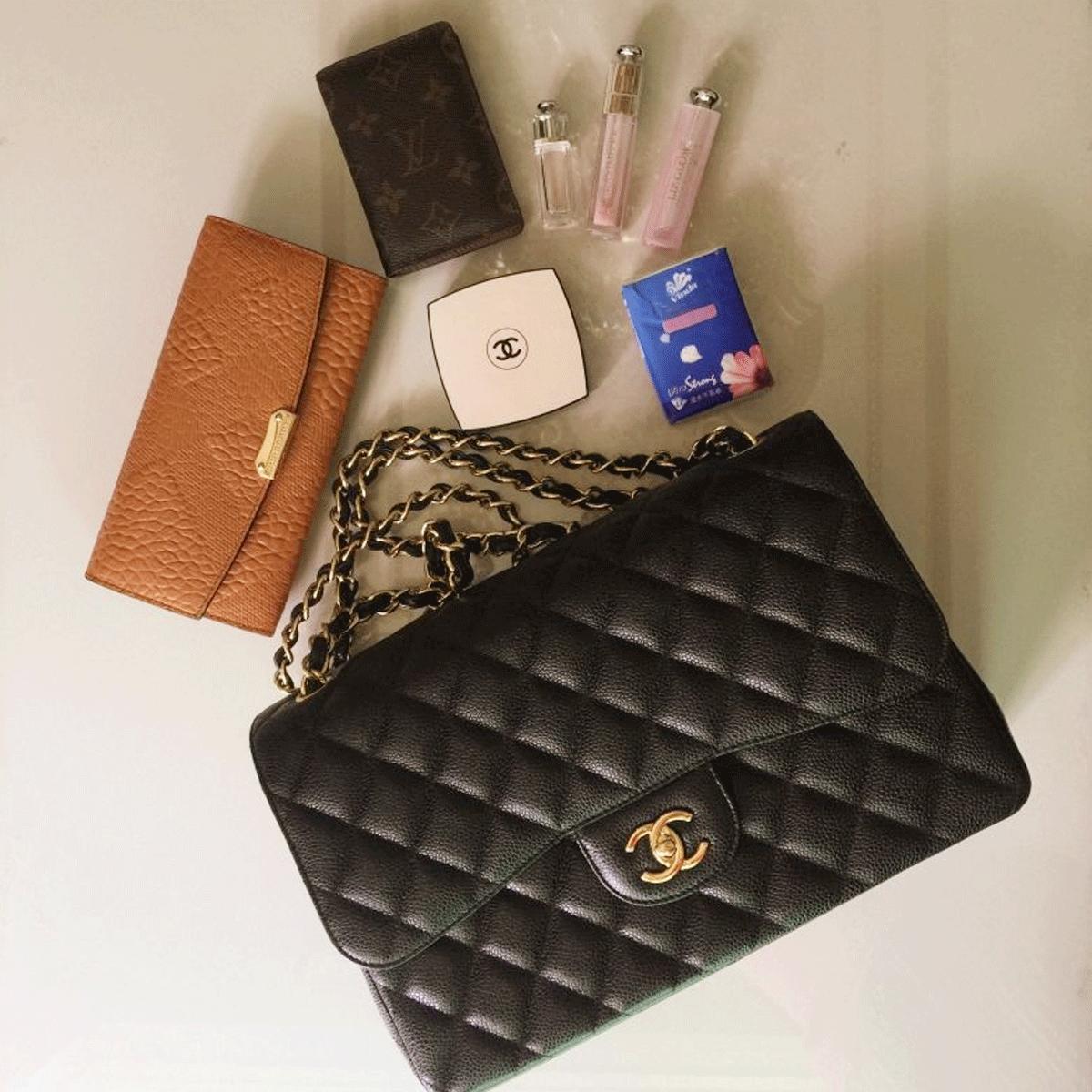 粉丝寄来的包,粉丝寄来了一箱包包