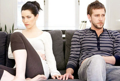 老公是妈宝男不想跟婆婆住怎么办,老公妈宝男对我态度不好怎么办