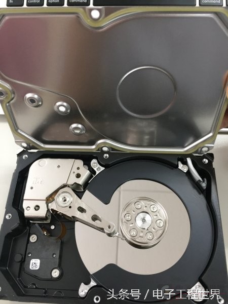 拆解希捷500g移动硬盘,希捷1tb固态硬盘拆解