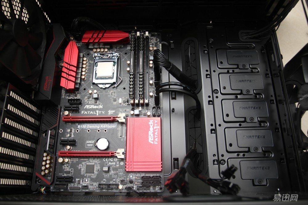 追风者515机箱可以装大主板吗,华擎b150装nvme