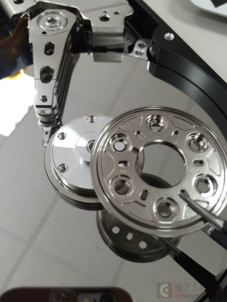 希捷1tb固态硬盘拆解,希捷1t移动硬盘没有了怎么办