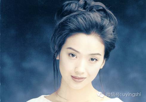 大二做华仔女主角，演小龙女却被嫌弃，曾红遍韩国，今低调不见踪