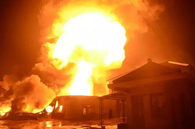 化工厂爆炸及对周围环境影响,化工厂爆炸影响范围多大